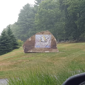 Smuttynose Brewing - Tasting Bar - Beer Gardens Near Me - Hampton, New Hampshire