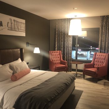 Origin Hotel Red Rocks - Hotels Near Me - Golden, Colorado Origin Hotel Red Rocks - Hotels Near Me - Golden, Colorado