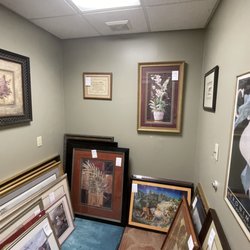 Katie's Kloset - Pictures & paintings