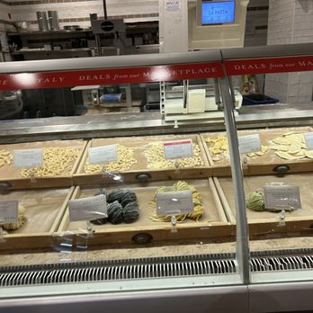 Eataly - Chicago - Pizza Near Me - Chicago, Illinois Eataly - Chicago - Pizza Near Me - Chicago, Illinois