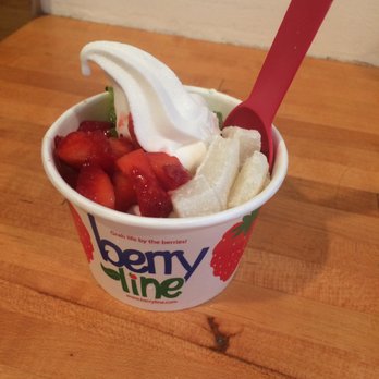 BerryLine - Small vanilla cardamom yogurt with strawberry, kiwi, and mochi toppings - Ice Cream & Frozen Yogurt Near Me - Cambridge, Massachusetts BerryLine - Small vanilla cardamom yogurt with strawberry, kiwi, and mochi toppings - Ice Cream & Frozen Yogurt Near Me - Cambridge, Massachusetts