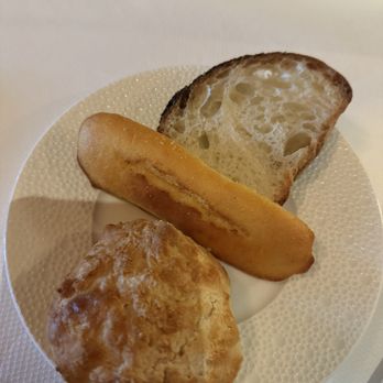 Charleston - Bread - New American Near Me - Baltimore, Maryland