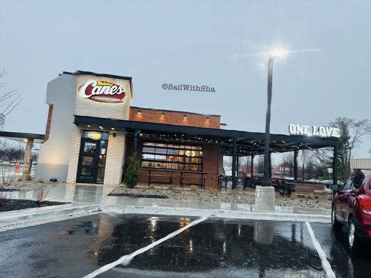 Raising Cane's Chicken Fingers by null