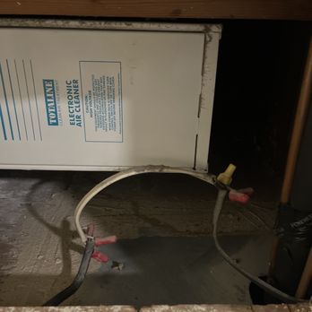 MAG Electric - Previous bad wire job - Electricians Near Me MAG Electric - Previous bad wire job - Electricians Near Me