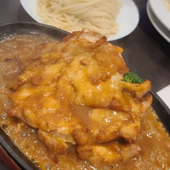 Goldsor Restaurant - Fried chicken steak with spaghetti and gravy sauce - Fast Food Near Me - Richmond Hill, Ontario Goldsor Restaurant - Fried chicken steak with spaghetti and gravy sauce - Fast Food Near Me - Richmond Hill, Ontario
