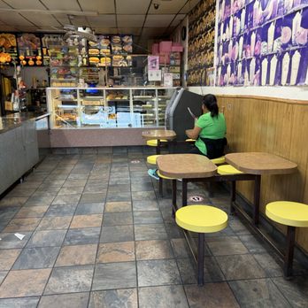 Magee's Donuts - Donuts Near Me - Los Angeles, California