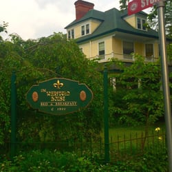 Warfield House Bed & Breakfast - Front Signage to the B&B