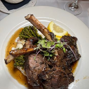 Papi Cuisine - Honey Jerk Lamb Chops - Cocktail Bars Near Me - Baltimore, Maryland