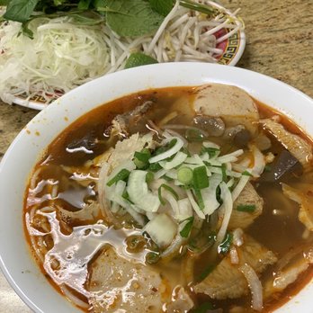 Bun Bo Hue Pho - Medium Bun Bo Hue ($12) - Vietnamese Near Me - North York, Ontario Bun Bo Hue Pho - Medium Bun Bo Hue ($12) - Vietnamese Near Me - North York, Ontario