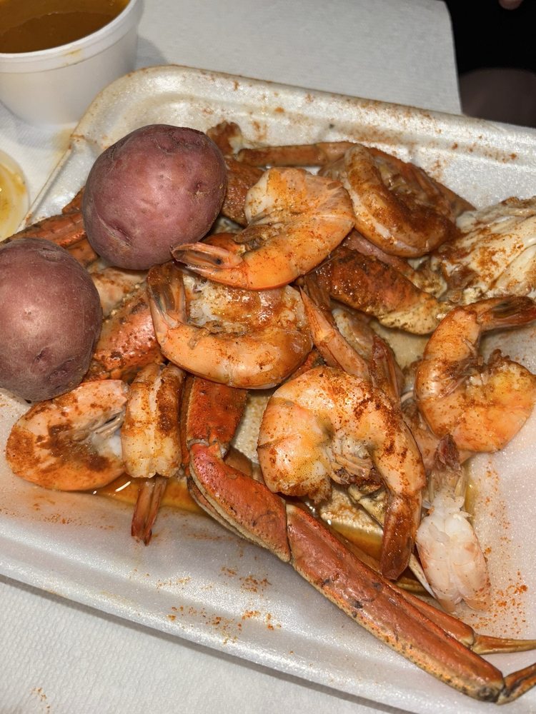 Skipper’s Pier Coastal Cajun Kitchen