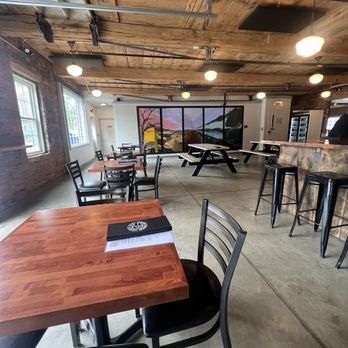 Corner Point Brewing - Inside - Breweries Near Me - Berwick, Maine