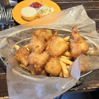 Sea Sea Riders Restaurant - Fish & chips - Seafood Near Me - Dunedin, Florida