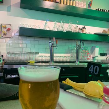 Daps Breakfast & Imbibe - @the counter sipping a Mountain Candy IPA - Breakfast & Brunch Near Me - Charleston, South Carolina
