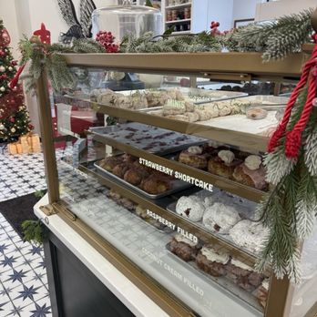 Parlor Doughnuts - Donuts Near Me - Fishers, Indiana Parlor Doughnuts - Donuts Near Me - Fishers, Indiana