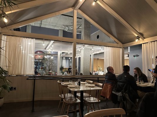 Momiji Redmond by null