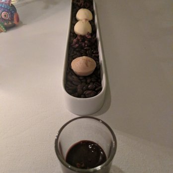 Tempo - Petit Fours - Latin American Near Me - Cancún, ROO Tempo - Petit Fours - Latin American Near Me - Cancún, ROO