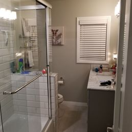 1st bathroom, not too shabby for an older home.