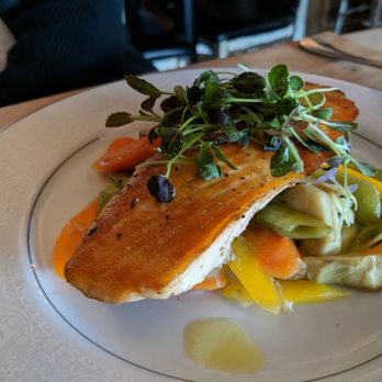 Disotto - Salmon Yum! - Italian Near Me - Highwood, Illinois
