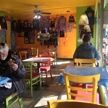 Cafe Rae - Interior - Breakfast & Brunch Near Me - San Clemente, California