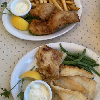 Sandbar & Grill - Fish & Chips / Sand Dabs - Seafood Near Me - Monterey, California