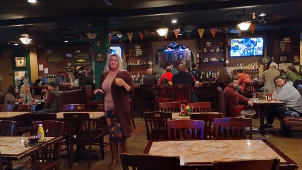 Danny's Celtic Pub by null