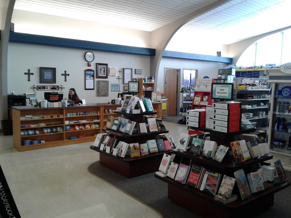 OZARK CHRISTIAN COLLEGE BOOKSTORE Updated October 2024 1111 N Main St, Joplin, Missouri