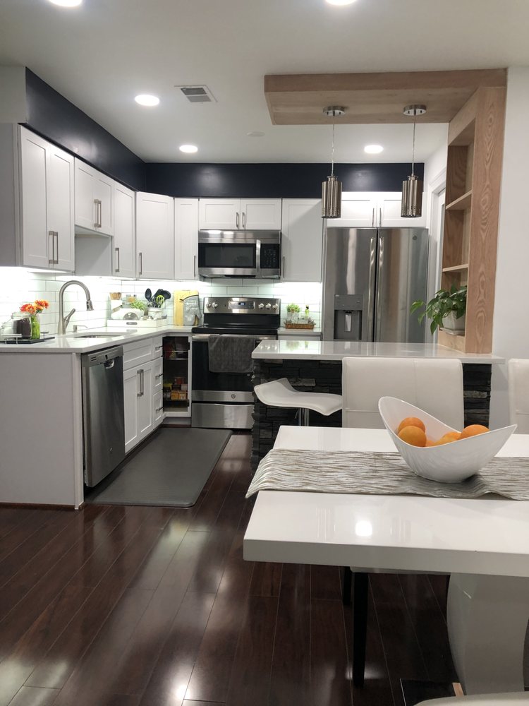 Slide of Caspian Contracting