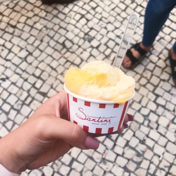 Santini - Mango and vanilla - Gelato Near Me - Cascais, 11