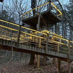 Bolt Farm Treehouse - Entrance