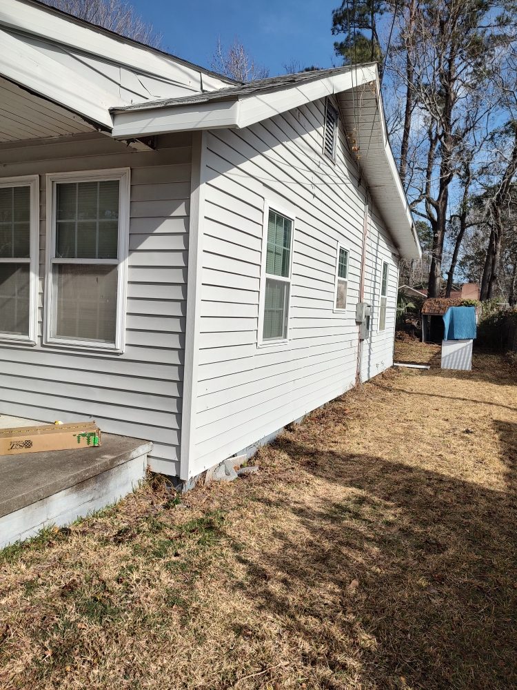 Slide of Ryan's Handyman Service