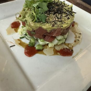Yard House - Spicy Tuna Stack - New American Near Me - Oxnard, California