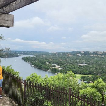 Mount Bonnell - Hiking Near Me - Austin, Texas