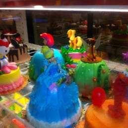 Always beautiful princess cakes! Always beautiful princess cakes!