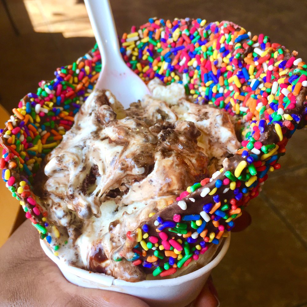 Mmmmm.....cake batter ice cream with brownie bites on a waffle cone. Yummmmmy!