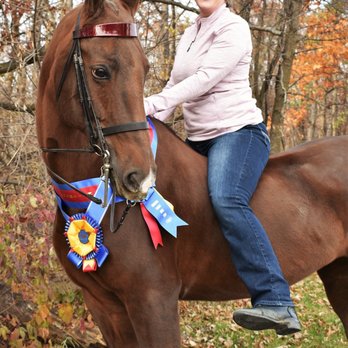 Manahan Stables LLC - Champions in Saddleseat Equitation - Horseback Riding Near Me - Saint Francis, Minnesota Manahan Stables LLC - Champions in Saddleseat Equitation - Horseback Riding Near Me - Saint Francis, Minnesota