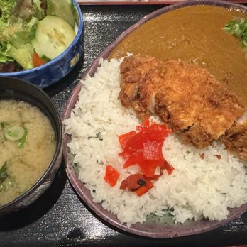 Tanuki Curry House - Tonkatsu (Pork Loin Katsu) Curry - Japanese Curry Near Me - Long Beach, California Tanuki Curry House - Tonkatsu (Pork Loin Katsu) Curry - Japanese Curry Near Me - Long Beach, California