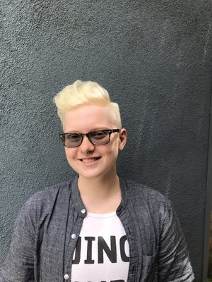 Ocean Hair Studio by null