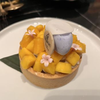 MaKiin - Zesty mango tart - Thai Near Me - Houston, Texas