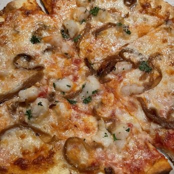 La Pizzeria - Gamberetti Pizza!! Shrimp & caramelized onions!! - Pizza Near Me - Mount Pleasant, South Carolina La Pizzeria - Gamberetti Pizza!! Shrimp & caramelized onions!! - Pizza Near Me - Mount Pleasant, South Carolina