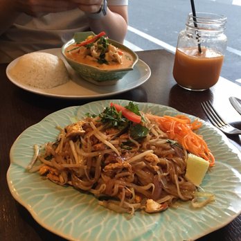 Im Thaï Gourmet - Pad Thai and red curry - Vegetarian Near Me - Paris, 75 Im Thaï Gourmet - Pad Thai and red curry - Vegetarian Near Me - Paris, 75