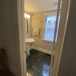 Painting Express - Powder room wallpaper