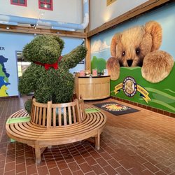 Vermont Teddy Bear - Bear hedge bear by entrance