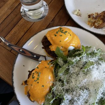 Avalon Beach House - Eggs Benedict - Cocktail Bars Near Me - Delray Beach, Florida Avalon Beach House - Eggs Benedict - Cocktail Bars Near Me - Delray Beach, Florida
