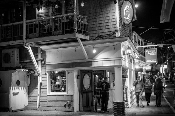Governor Bradford Restaurant by null