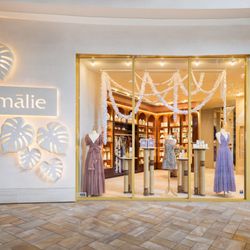 Mālie - Luxury boutique in Waikiki's International Market Place for beauty products and beautiful clothing.