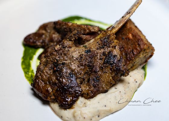 Clandestino Food& Drink by null