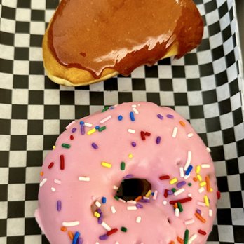 Donut Bar & Bakery - Creme Brûlée Donut and Homer's Donut - Breakfast & Brunch Near Me - San Diego, California Donut Bar & Bakery - Creme Brûlée Donut and Homer's Donut - Breakfast & Brunch Near Me - San Diego, California