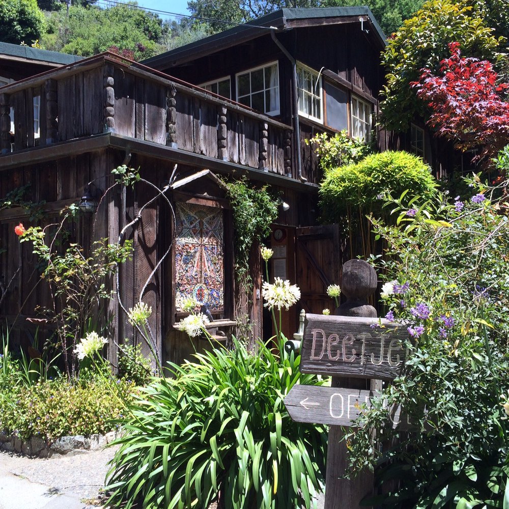 Deetjen's Restaurant - Store next to the restaurant. Check it out - American Near Me - Big Sur, California Deetjen's Restaurant - Store next to the restaurant. Check it out - American Near Me - Big Sur, California