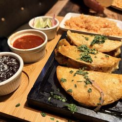 Mezcaluna - Birria