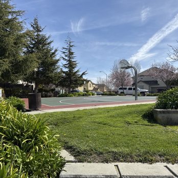 Nueva Vist Park - Parks Near Me - Watsonville, California Nueva Vist Park - Parks Near Me - Watsonville, California